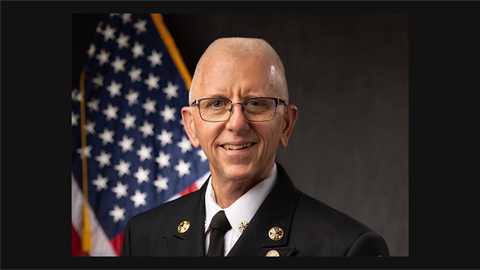 Michael Tucker